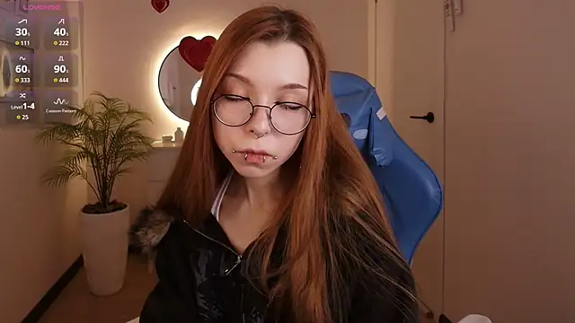 Snapshot of PinkAn8el chatting on 02/18/26, 02:31 PinkAn8el online show from 02/18/26, 02:31