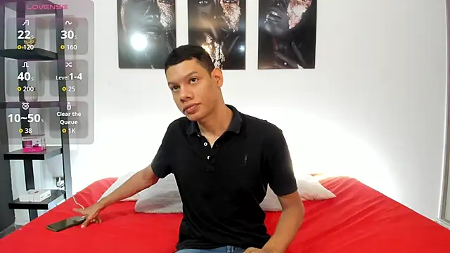 milo cruz  online show from 03/06/26, 12:22