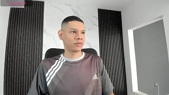 milo cruz  online show from 02/07/26, 02:36