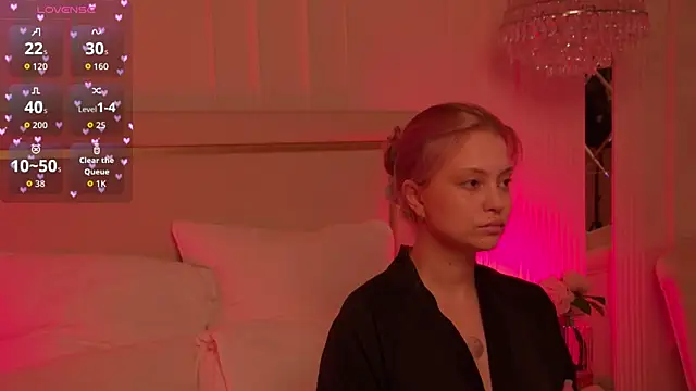 MollyHilton online show from 04/13/26, 11:58