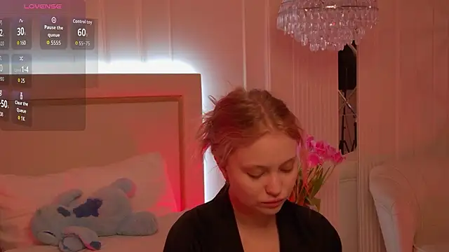 MollyHilton online show from 03/10/26, 06:12