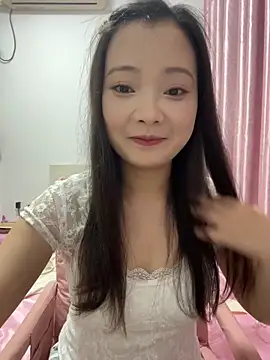 Snapshot of BIGBABYYEYE chatting on 06/17/26, 12:26 BIGBABYYEYE online show from 06/17/26, 12:26