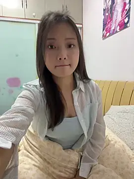 BIGBABYYEYE online show from 02/11/26, 01:55