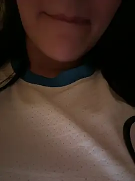 Snapshot of Sara0202 chatting on 03/28/26, 11:39 Sara0202 online show from 03/28/26, 11:39