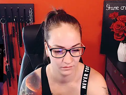  MissJaneWarren  online show from 05/25/26, 05:29
