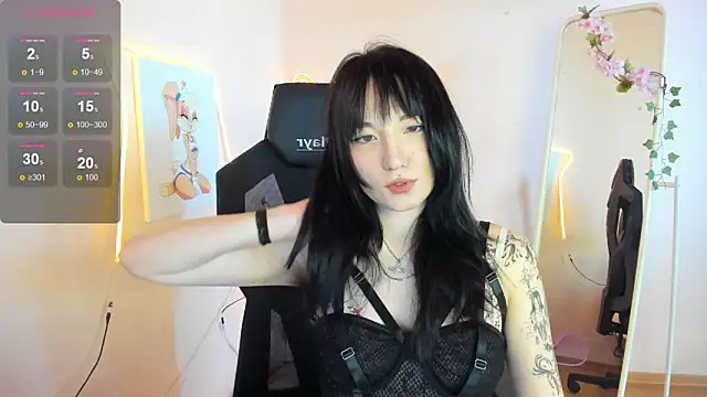 Snapshot of AliceeinWonderlanddd chatting on 05/17/26, 02:22 AliceeinWonderlanddd online show from 05/17/26, 02:22