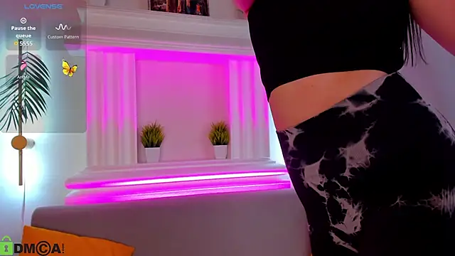 Snapshot of Jenny__Miller chatting on 02/27/26, 01:06 Jenny Miller online show from 02/27/26, 01:06