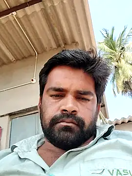 Snapshot of Telugu_1993 chatting on 02/12/26, 04:12 Telugu 1993 online show from 02/12/26, 04:12