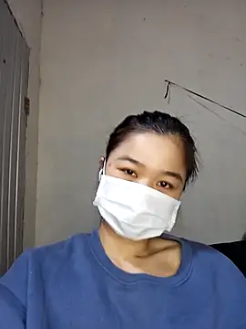 Daisy-lusia2026 online show from 04/12/26, 09:51