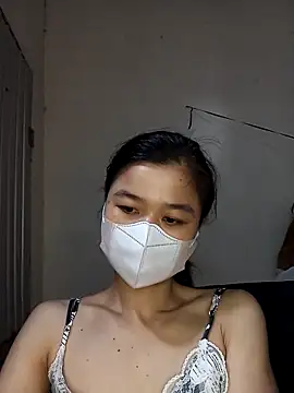Daisy-lusia2026 online show from 04/24/26, 11:07