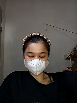 Daisy-lusia2026 online show from 03/22/26, 10:28