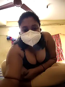 Curvy Trisha online show from 02/03/26, 05:49