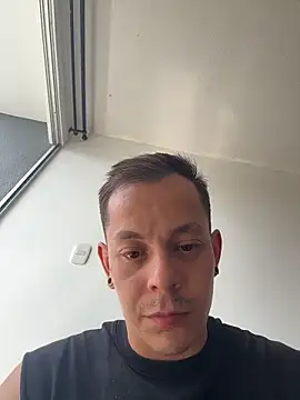 Snapshot of AxelMuller chatting on 02/07/26, 06:38 AxelMuller online show from 02/07/26, 06:38