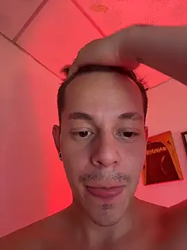 Snapshot of AxelMuller chatting on 02/17/26, 10:51 AxelMuller online show from 02/17/26, 10:51