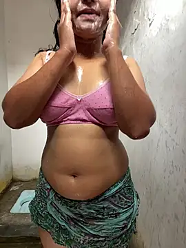 exoticshruti online show from 06/09/26, 09:32