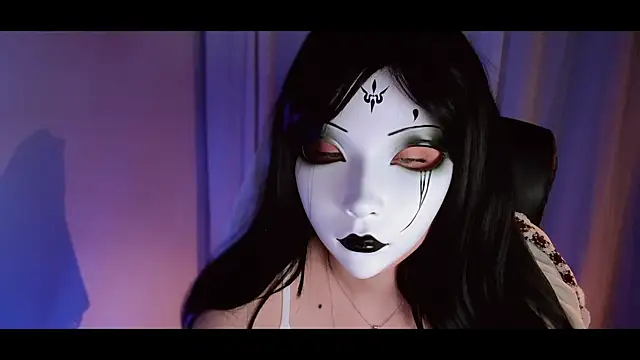 NoirLiliyaa online show from 02/12/26, 08:41