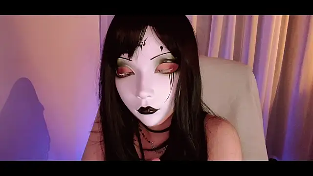 NoirLiliyaa online show from 02/16/26, 09:02