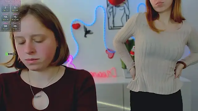 Snapshot of stella_flower chatting on 02/21/26, 06:59 stella flower online show from 02/21/26, 06:59