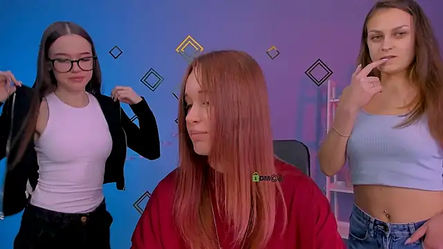 eira mouse online show from 04/17/26, 09:12