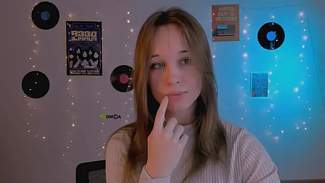 eira mouse online show from 02/20/26, 09:44