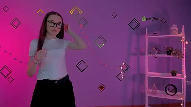 eira mouse online show from 04/01/26, 08:59