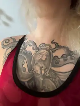 BlondeDoll  online show from 02/17/26, 05:16