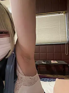 Snapshot of uni_nvqnl2 chatting on 02/08/26, 07:39 uni nvqnl2 online show from 02/08/26, 07:39