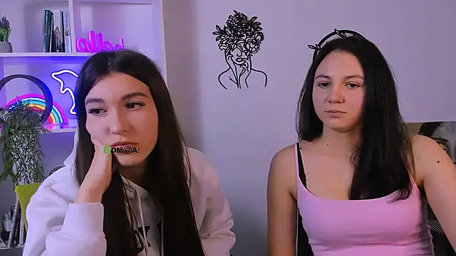 Snapshot of elis_sunny chatting on 02/09/26, 07:45 elis sunny online show from 02/09/26, 07:45