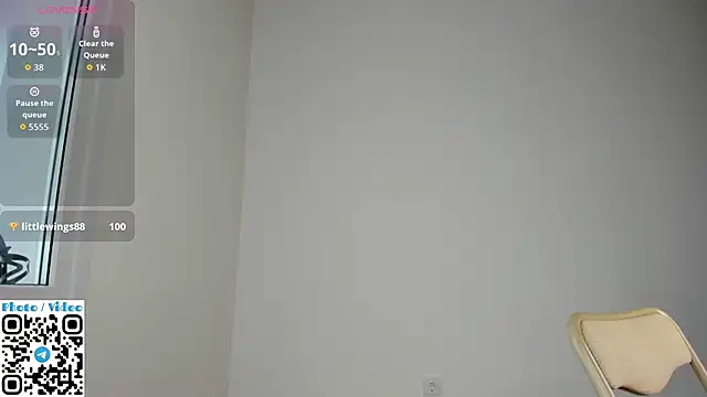 Helen  spark   online show from 05/25/26, 01:05