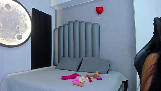 Shirleytaylor- online show from 03/20/26, 11:44