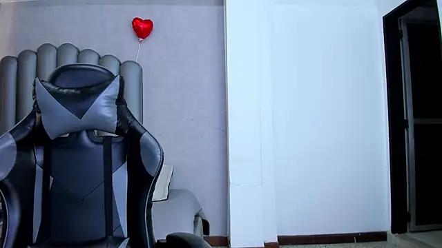 Shirleytaylor- online show from 03/19/26, 11:43