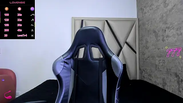 AyshelDoll1 online show from 03/24/26, 11:43