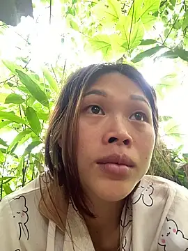 Emxinhka1 online show from 05/15/26, 06:11