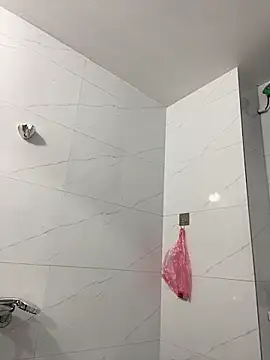 Emxinhka1 online show from 04/14/26, 11:21