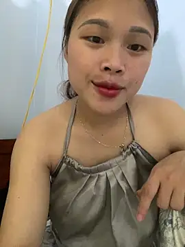 Emxinhka1 online show from 04/03/26, 11:27