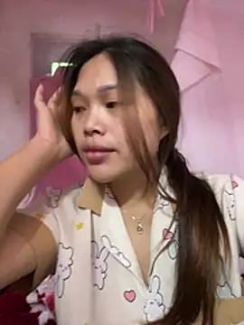 Emxinhka1 online show from 05/14/26, 12:07