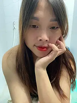 Snapshot of Emxinhka1 chatting on 07/19/26, 02:36 Emxinhka1 online show from 07/19/26, 02:36