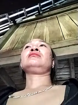 Snapshot of Neoone_1 chatting on 04/03/26, 07:37 Neoone 1 online show from 04/03/26, 07:37