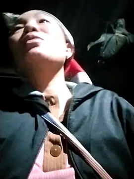 Snapshot of Neoone_1 chatting on 03/27/26, 10:54 Neoone 1 online show from 03/27/26, 10:54