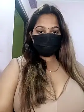Aliya Hott online show from 04/29/26, 05:11
