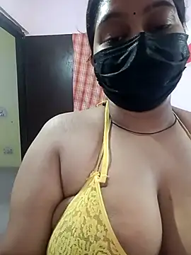 Snapshot of Aliya_Hott chatting on 07/01/26, 06:03 Aliya Hott online show from 07/01/26, 06:03