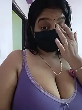 Snapshot of Aliya_Hott chatting on 06/16/26, 05:07 Aliya Hott online show from 06/16/26, 05:07