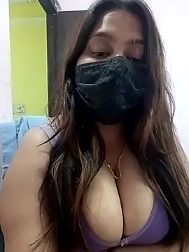 Aliya Hott online show from 04/12/26, 04:10