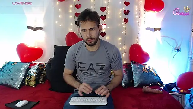 Snapshot of dany_ray chatting on 02/13/26, 11:43 dany ray online show from 02/13/26, 11:43