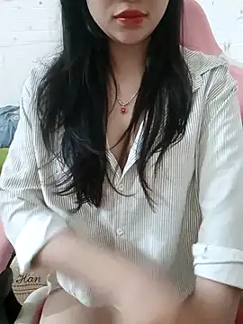 Snapshot of Moe-moex chatting on 04/10/26, 03:30 Moe-moex online show from 04/10/26, 03:30