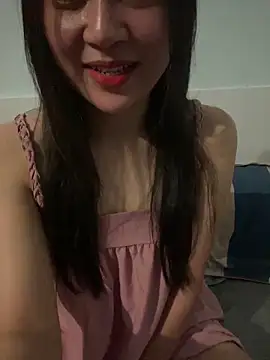 hotgirl-sexy online show from 02/15/26, 04:17