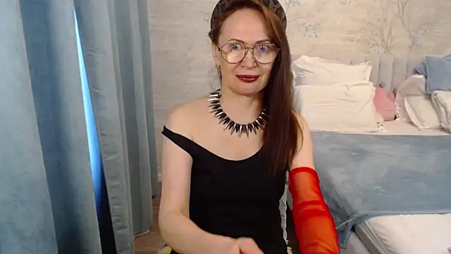 Snapshot of MarinaOnebest chatting on 03/20/26, 09:10 MarinaOnebest online show from 03/20/26, 09:10