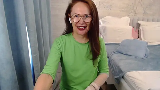 Snapshot of MarinaOnebest chatting on 03/23/26, 11:10 MarinaOnebest online show from 03/23/26, 11:10