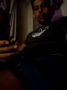 Snapshot of superred22 chatting on 02/12/26, 01:49 superred22 online show from 02/12/26, 01:49