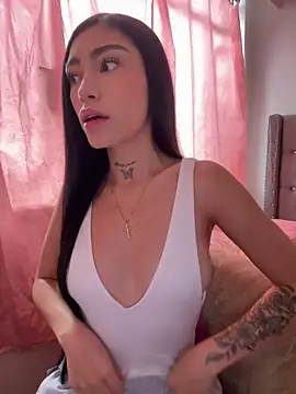 Bonny Eva online show from 04/15/26, 04:44